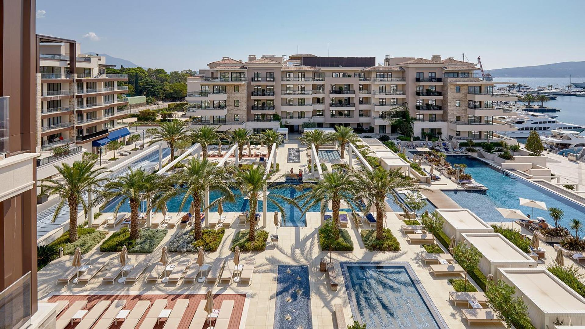 Fides Stylish Apartments Tivat With Pool Exterior photo